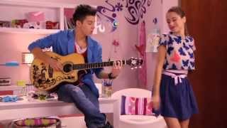Violetta: Violetta a Federico zpívají "En mi mundo" (Epizoda 61) Violetta: Violetta a Federico zpívají "En mi mundo" (Epizoda 61)