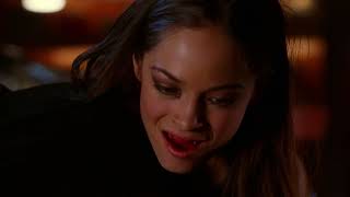 Female vampire Lana bites Clark