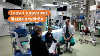 Kirurgi vastaa koululaisten kysymyksiin