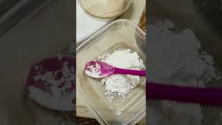 How to make softest play dough ever First cornstarch in hair conditioner👌💜🤍￼