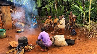 Cooking African Village food for lunch/Ebitooke and whole goat meat/African Vill