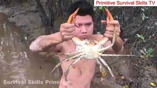 Primitive Survival Skills TV - Primitive Technology with Survival Skills looking Crab and Frog for