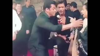 Shahrukh Khan & Salman Khan Dancing at Sonam Kapoor Wedding Reception