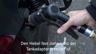 Mit einem Dish-Adapter Autogas tanken