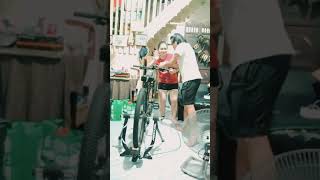 Minoura Bicycle Indoor Trainer set up part 2...🚴‍♂🚴‍♀