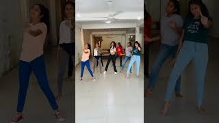 සීදේවි මම 👀💗✨️#shortvideos #dance #piyathrajapakse #dancechoreography #trending #viral