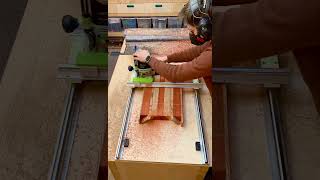 Flattening a cutting board with DIY jig