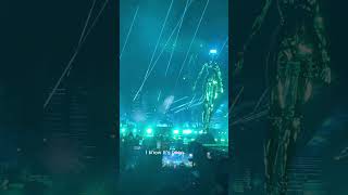 Bella Hadid's voice message broadcast during The Weeknd concert in Paris