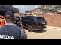 President Mnangagwa's arrival at the Mbare Traders Market#GetThePicture #ZTNPrime #DSTV294 #Zimbabwe