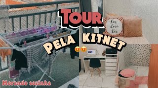 TOUR PELA CASA - KITNET morando sozinha Tati Oliveira