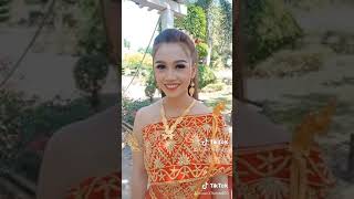 រស្មី ចន្រ្ទា សំអាងការនៅផ្សារសឿ ☎️089434963/0718111114