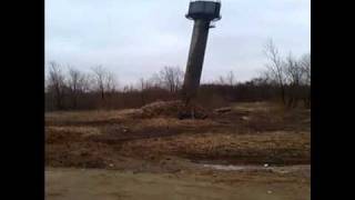 Vandens bokšto Radviliškyje sprogdinimas (Explosion of water tower)