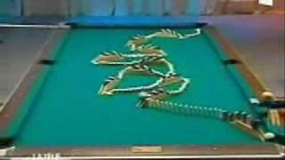 Amazing Billiards Dominos Effect