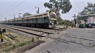 Jasidih Asansol Local Train || जसीडीह आसनसोल लोकल ट्रेन #Shorts