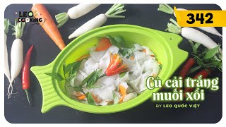 Cách làm CỦ CẢI TRẮNG (MUỐI) BÓP XỔI - Gỏi củ cải giòn ngon 🥕 LEO COOKING 342