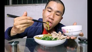 这两天肉吃腻了，整点青菜一锅炒，好吃