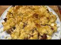 CRUMBLED POTATO AND SAUSAGE by Betty and Marco - Quick and easy recipe