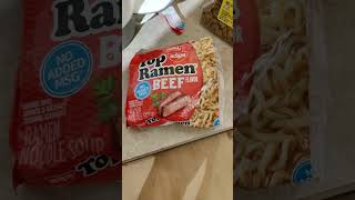 Eating Nissin Top Ramen Beef Flavor, Dbn, MI, 5/10/23