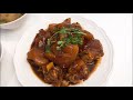 黄豆猪蹄 braised pig trotters with soy beans