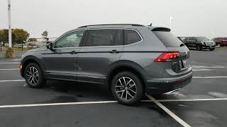 2021 VW Tiguan 2.0T SE 4Motion w/panoramic sunroof