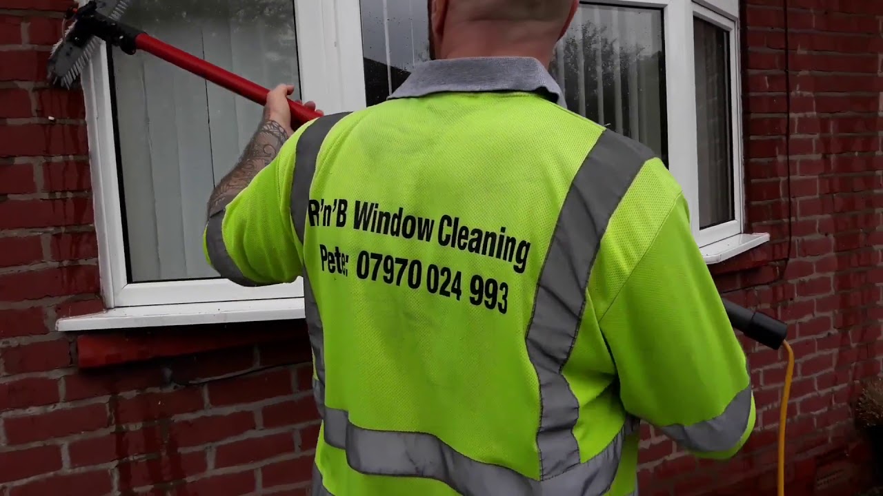 Garry Scott Shows Us How He Cleans Windows - R N B Window Cleaning ...