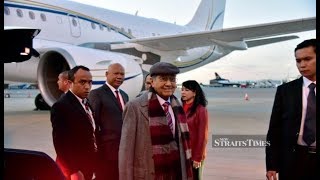 Dr Mahathir arrives in London for three-day working visit