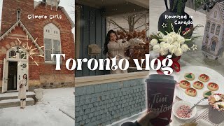 toronto vlog 🇨🇦  long distance reunion, celebrating 6 years, Gilmore Girls filming location