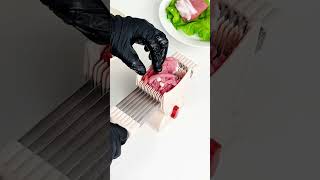 In 10 seconds, you can cut the meat into slices, shreds, dices or minced meat.