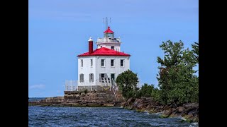 Fairport Harbor, Ohio- Lake Erie Drone Cruise (Lighthouse /Boats)