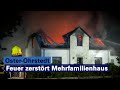 Großfeuer zerstört Mehrfamilienhaus