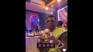 Wizkid outside in Lagos at a Private dinner he is being hosted at 🦅#wizkid #afrobeats #shorts #yt