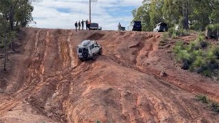 Mundaring powerlines - Toyota FJ Cruisers off road take on the gnarly hill in Sawyers Valley