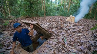 16 Days Jungle Survival Bushcrafts Build The Most Secret Underground Tunnel, Finding Natural Food an