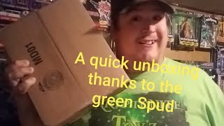 A Quick Unboxing thanks to the green Spud