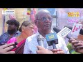 vj chithra parents u0026 fans celebrate calls film theater release