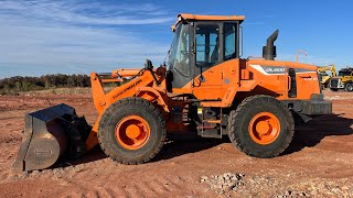 Doosan DL200 Wheel Loader + Grapple Bucket