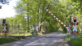 Spoorwegovergang Gronau (D) // Railroad crossing // Bahnübergang