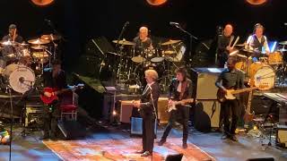 Crossroads  Eric Clapton and Friends Apollo GB tribute