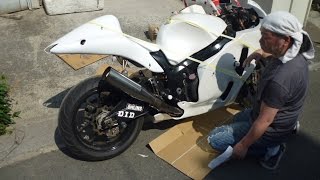 GSX1300R 隼をパーソンズカラーにオールペン　Custom Paint Hayabusa