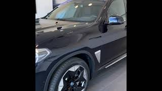 BMW iX3 Carbon Black Showcase