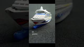 AIDA Luna Cruise liner 1:1400 Scale Model Cruise Ship from SIKU.