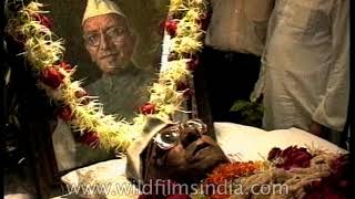 The last journey of Morarji Desai (1995) - Archival footage