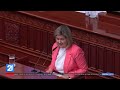 Ајдари со прашање до Меџити – „Дали албанскиот јазик е службен во Македонија “