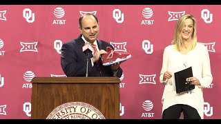 OU athletic director introduces new women's basketball coach Jennie Baranczyk