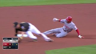 CIN@PIT: Hamilton swipes second base