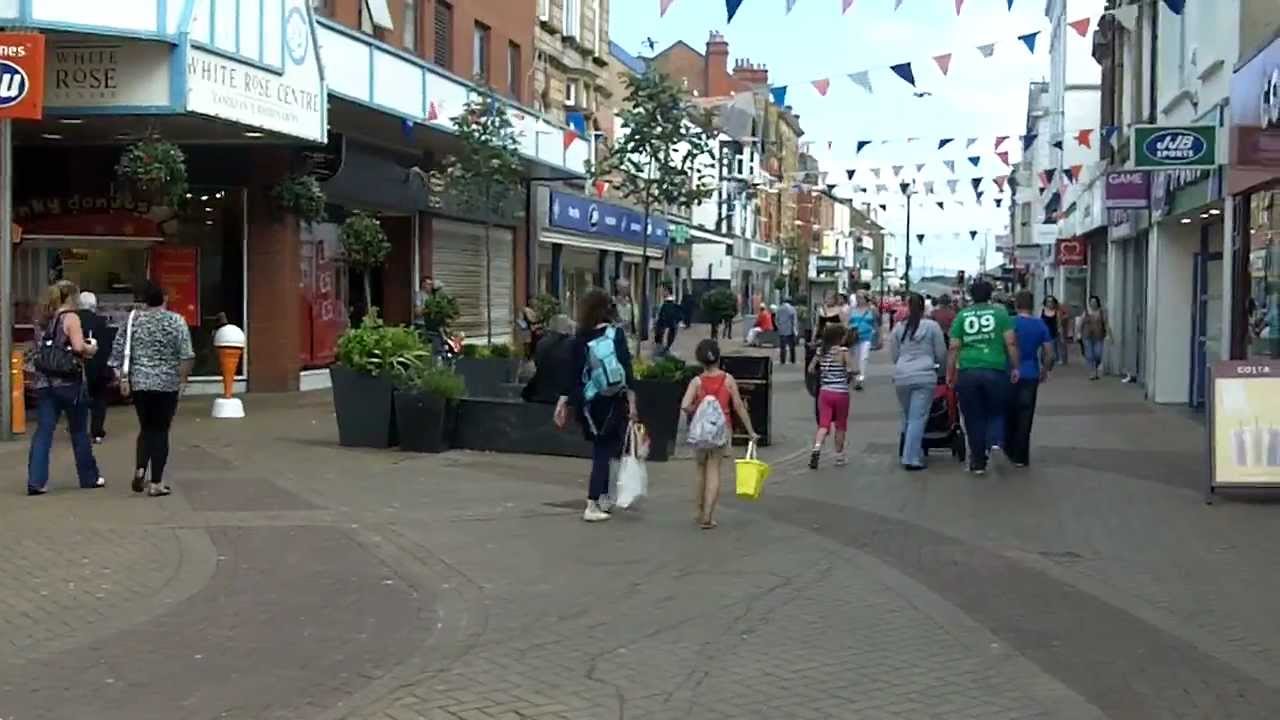 Town Centre, Rhyl, North Wales. - YouTube