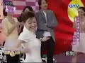 小s演走秀拐到腳 小豬笑到肚子疼.flv