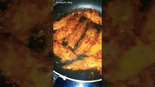 ഉണക്ക മാന്തൽ ഇങ്ങനെ വറുത്തു നോക്കു 😋😋 #shorts# shortvideo #share #food / #shortvideo Remya's vlog