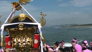 平成27年　茅ケ崎・暁の祭典＜浜降祭＞【神輿沈む】海中「禊」渡御