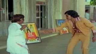 Nyayam Kavali Movie || Chiranjeevi Best Comedy Scene In Theatre || Chiranjeevi,Radhika